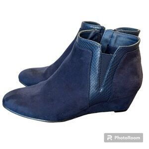 Croft & Barrow Madeline Navy Blue Suede Ankle Bootie